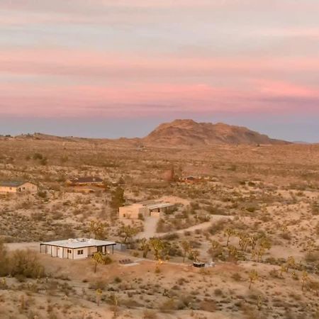 Villa Kinetic House-Joshua Trees Sculptures Cowboy Pool Yucca Valley Esterno foto