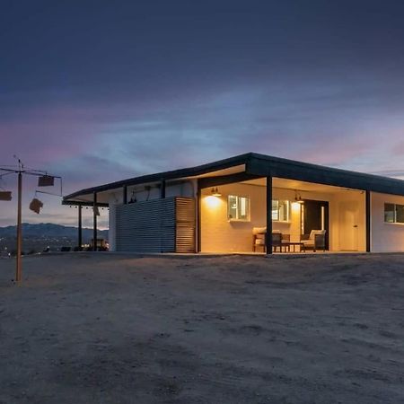 Villa Kinetic House-Joshua Trees Sculptures Cowboy Pool Yucca Valley Esterno foto