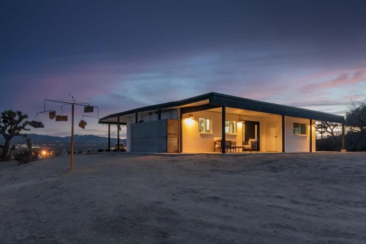 Villa Kinetic House-Joshua Trees Sculptures Cowboy Pool Yucca Valley Esterno foto