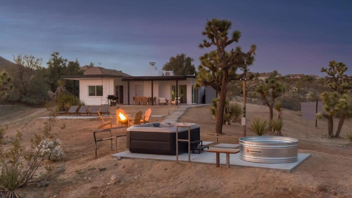 Villa Kinetic House-Joshua Trees Sculptures Cowboy Pool Yucca Valley Esterno foto